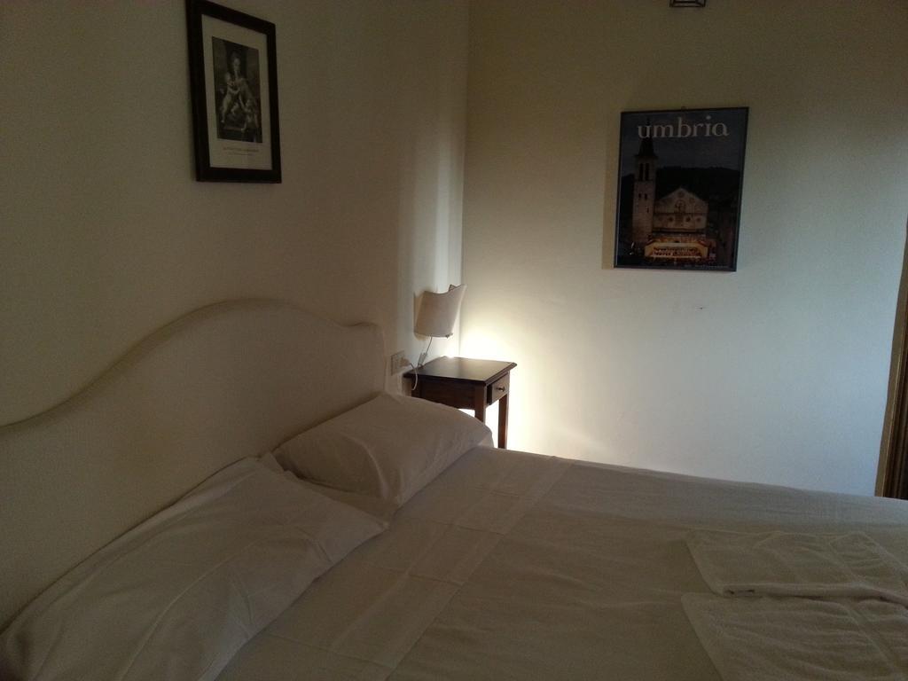Locanda Spirito Divino Bevagna Room photo
