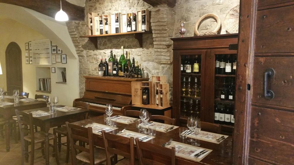 Locanda Spirito Divino Bevagna Exterior photo
